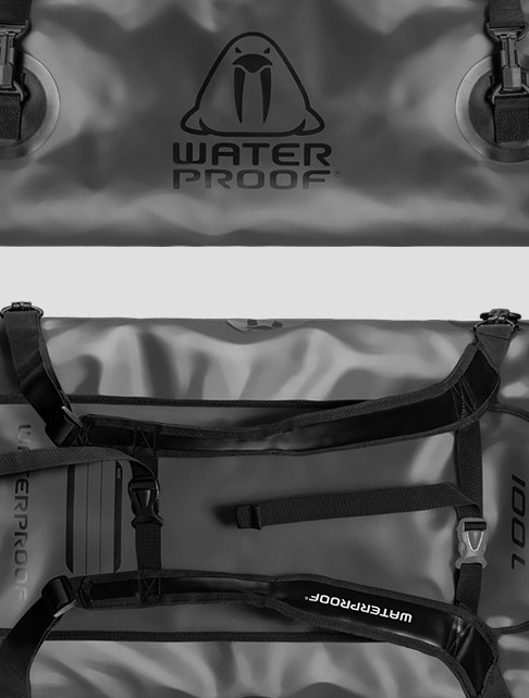 WP Duffle Bag 100l – detal klamry i systemu Roll-Top