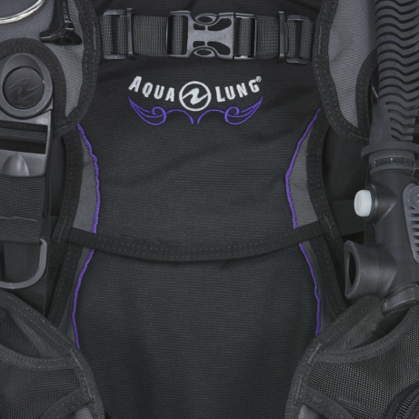 Jacket nurkowy Aqualung Soul – hybrydowy, damski model z systemem Wrapture™, balastowym SureLock II, pasem GripLock i neoprenowym kołnierzem, w eleganckim czarno-fioletowym designie.