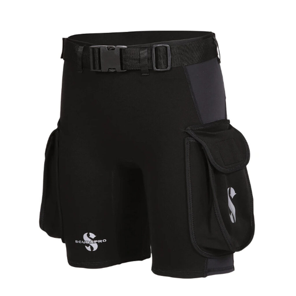 Scubapro Hybrid Cargo 1mm – neoprenowe szorty z kieszeniami cargo i regulowanym pasem, idealne do nurkowania, snorkelingu i sportów wodnych.
