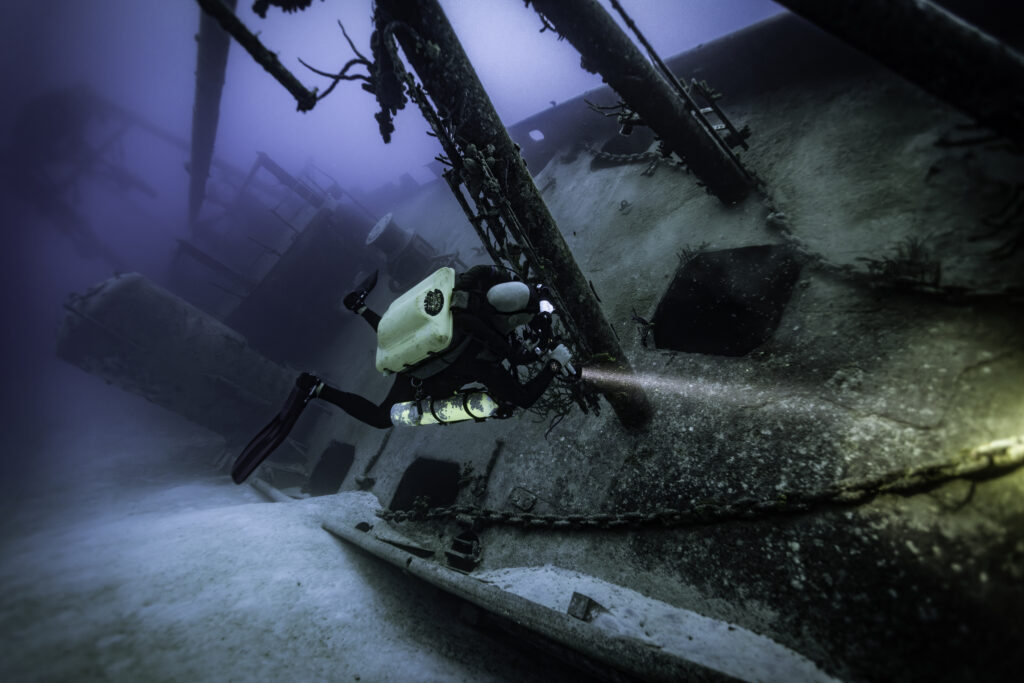 Garmin Descent Mk3i 51 mm podczas nurkowania technicznego