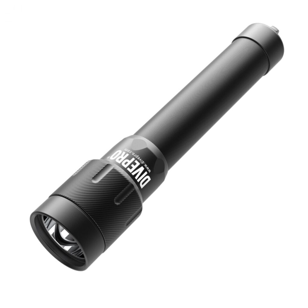 Latarka nurkowa DivePro D18 Plus 1800 lumenów LED